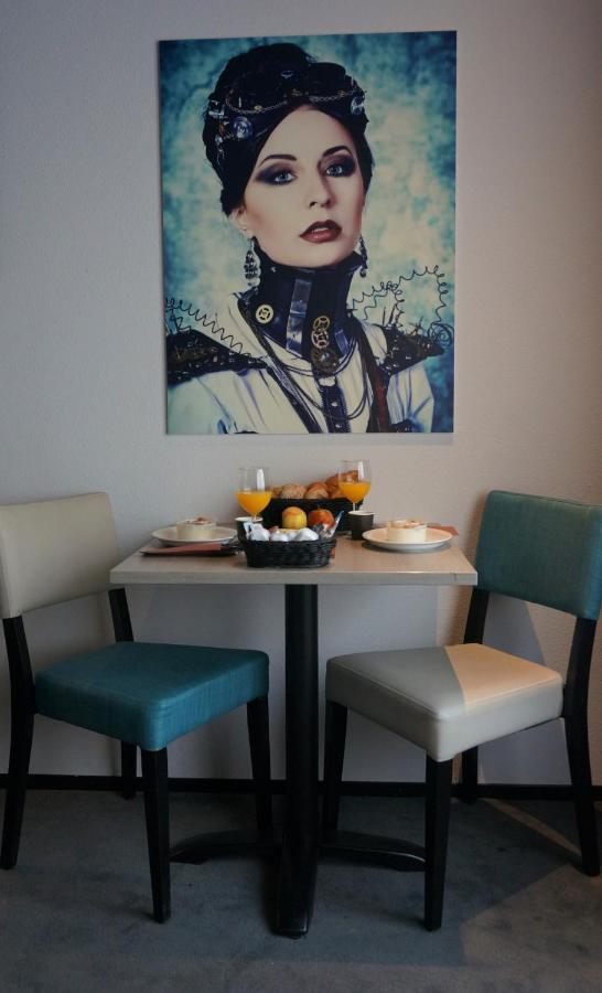 Hotel Design Glow 3*